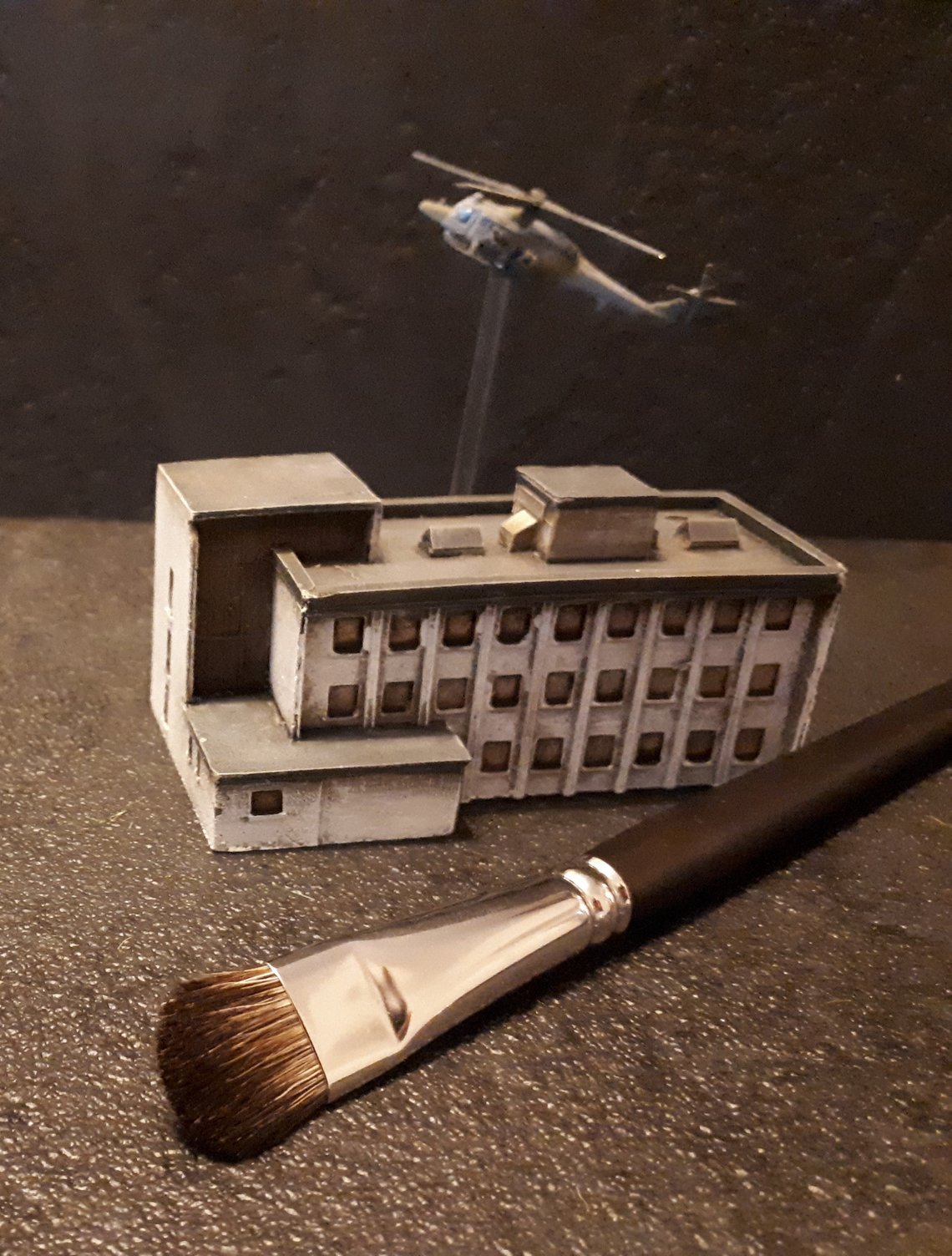 Shading brush for washing technique